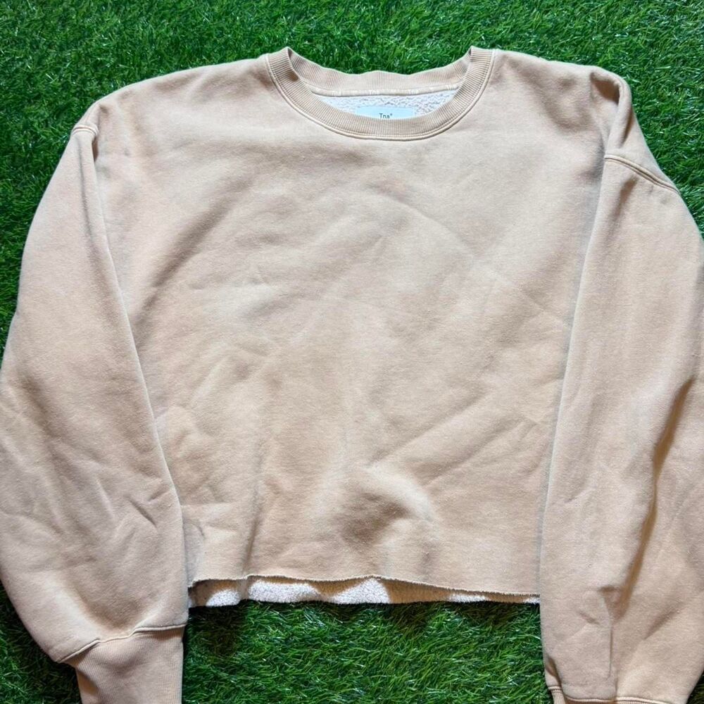 Aritzia Women's Tan and Cream Sweatshirt